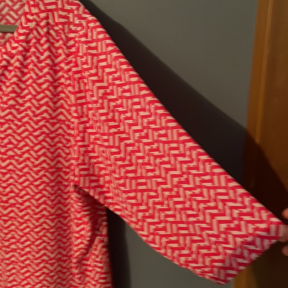 GJ Banks 3X magenta & white 3/4 sleeve blouse - Picture 2 of 6